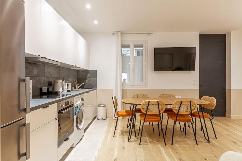 6pers#3 Bedrooms#2 Bathrooms#paris 19 Appartement *
